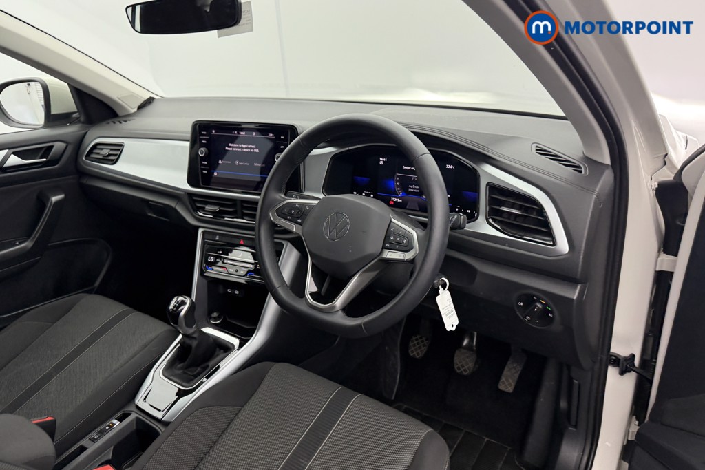 Volkswagen T-Roc Life Manual Petrol SUV - Stock Number (1545161) - 3rd supplementary image