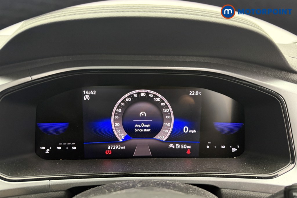 Volkswagen T-Roc Life Manual Petrol SUV - Stock Number (1545161) - 4th supplementary image