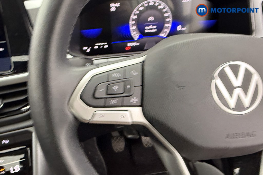 Volkswagen T-Roc Life Manual Petrol SUV - Stock Number (1545161) - 13th supplementary image