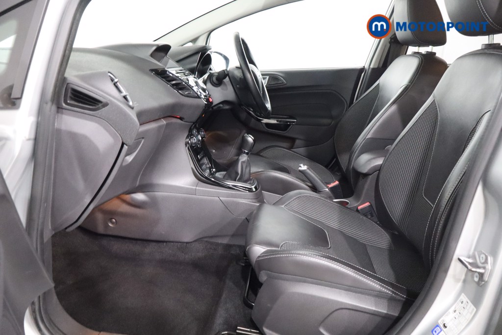 Ford Fiesta Titanium X Manual Petrol Hatchback - Stock Number (1545191) - 4th supplementary image