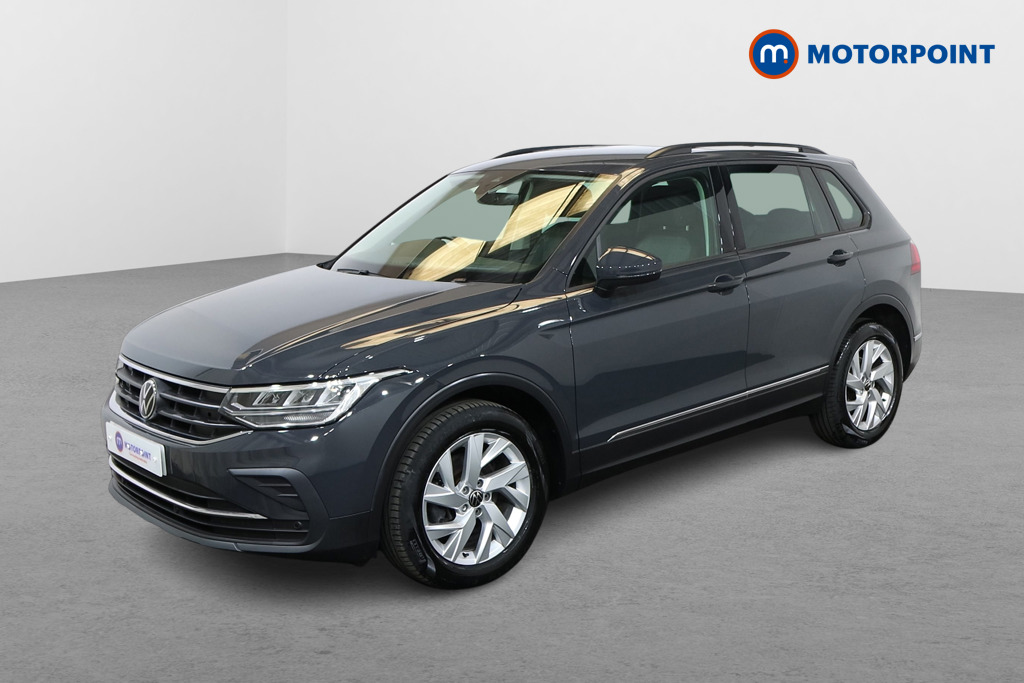 Volkswagen Tiguan Life Manual Diesel SUV - Stock Number (1545202) - Passenger side front corner