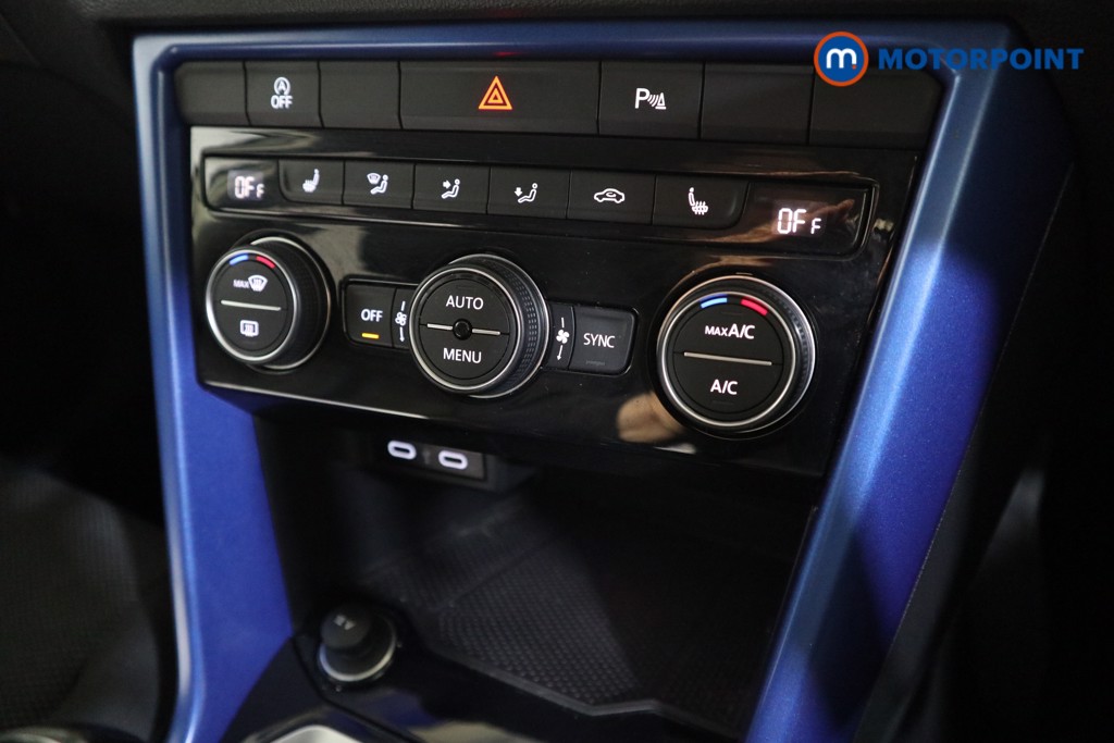 Volkswagen T-Roc Design Manual Diesel SUV - Stock Number (1519965) - 7th supplementary image