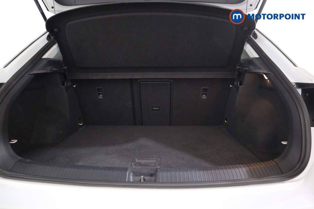 Volkswagen T-Roc Design Manual Diesel SUV - Stock Number (1519965) - 14th supplementary image