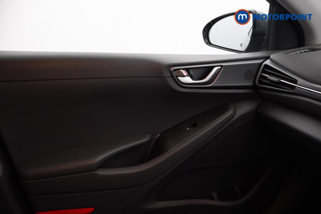Hyundai Ioniq Premium Automatic Petrol-Electric Hybrid Hatchback - Stock Number (1520844) - 8th supplementary image