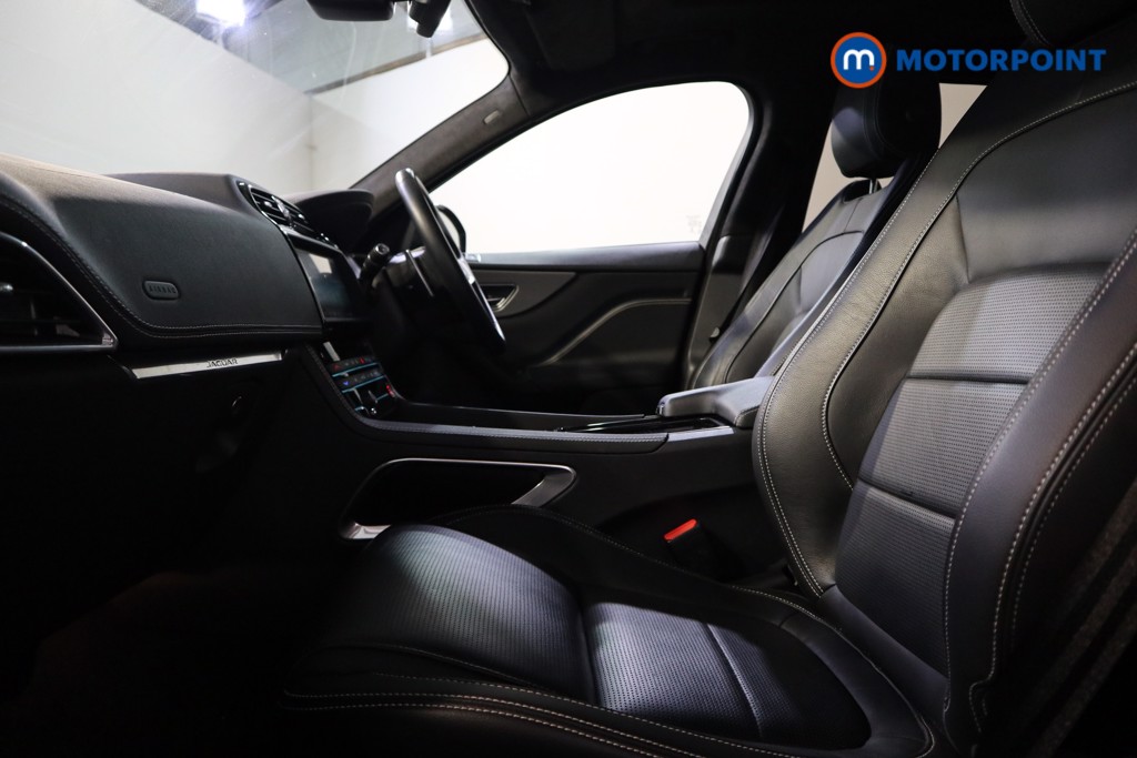 Jaguar F-Pace Chequered Flag Tiptronic Petrol SUV - Stock Number (1528426) - 14th supplementary image