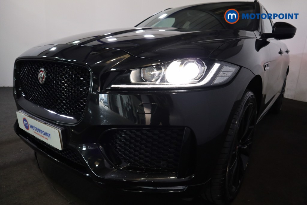 Jaguar F-Pace Chequered Flag Tiptronic Petrol SUV - Stock Number (1528426) - 30th supplementary image