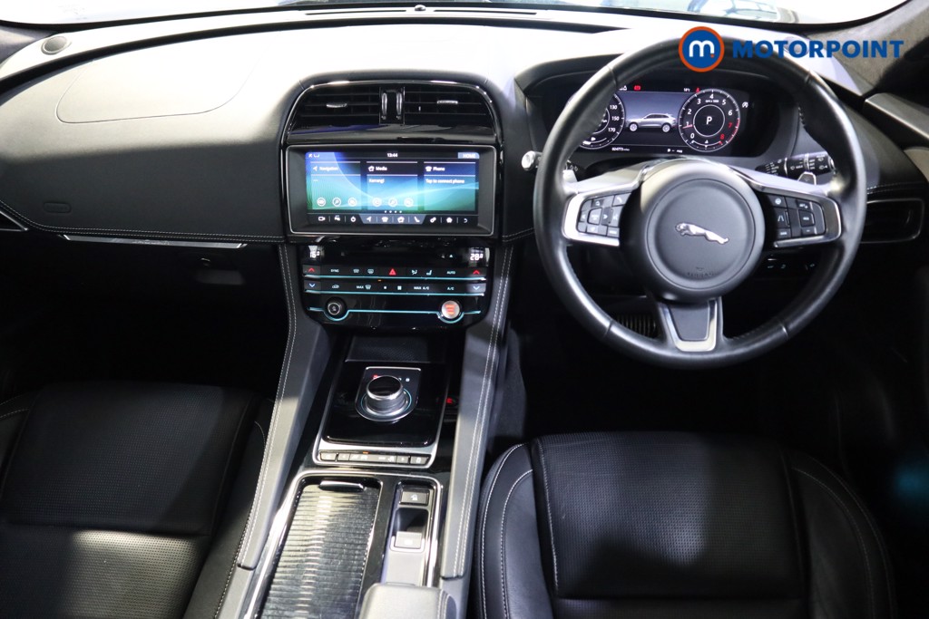 Jaguar F-Pace Chequered Flag Tiptronic Petrol SUV - Stock Number (1528426) - 1st supplementary image