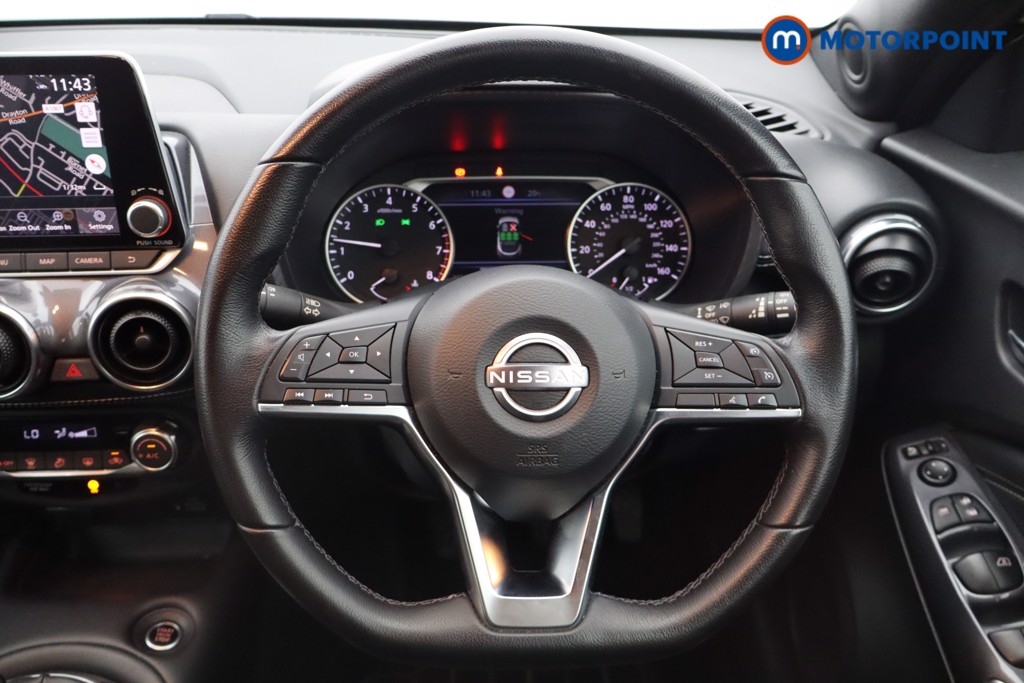 Nissan Juke N-Connecta Manual Petrol SUV - Stock Number (1532778) - 3rd supplementary image