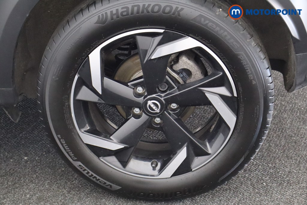 Nissan Juke N-Connecta Manual Petrol SUV - Stock Number (1532778) - 21st supplementary image