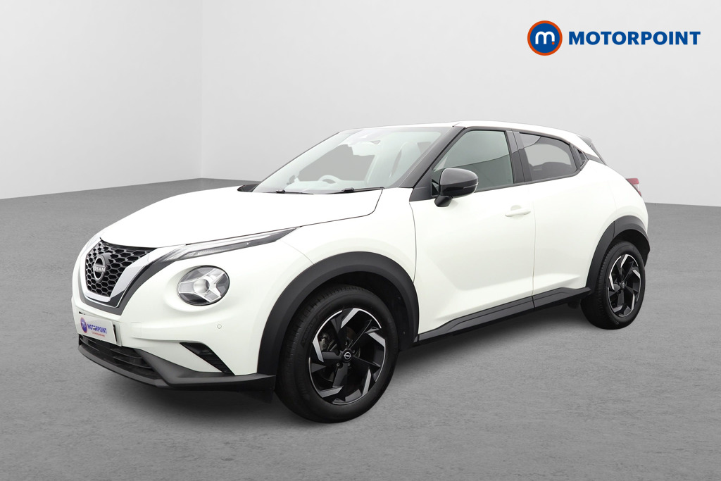 Nissan Juke N-Connecta Manual Petrol SUV - Stock Number (1532778) - Passenger side front corner