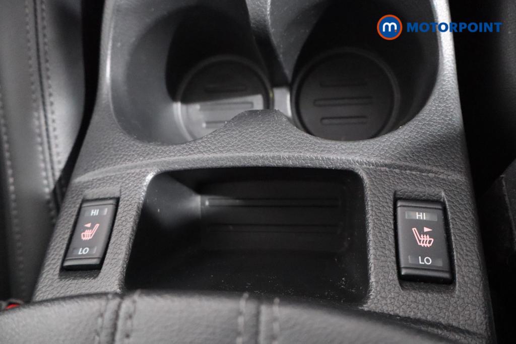 Nissan Qashqai Tekna Manual Diesel SUV - Stock Number (1533199) - 4th supplementary image