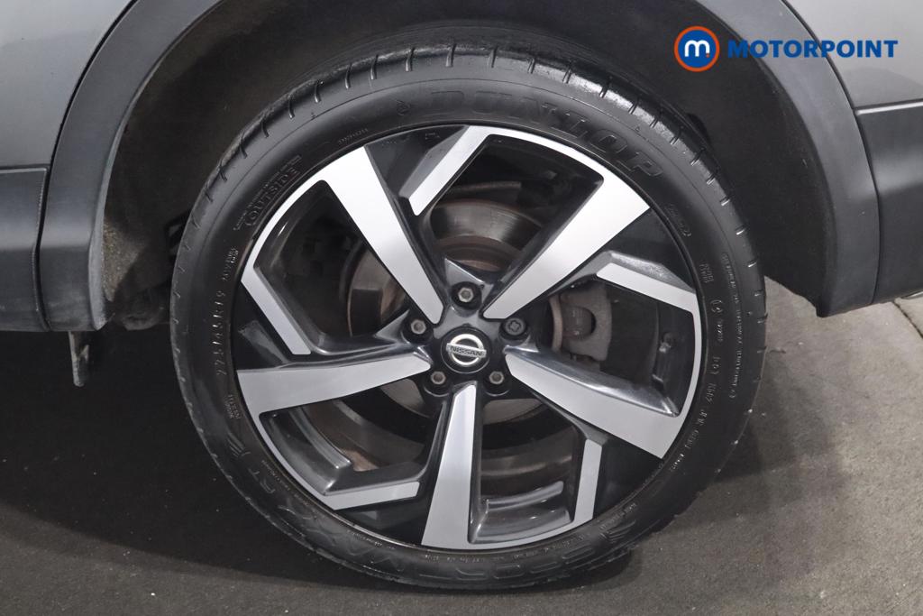Nissan Qashqai Tekna Manual Diesel SUV - Stock Number (1533199) - 24th supplementary image