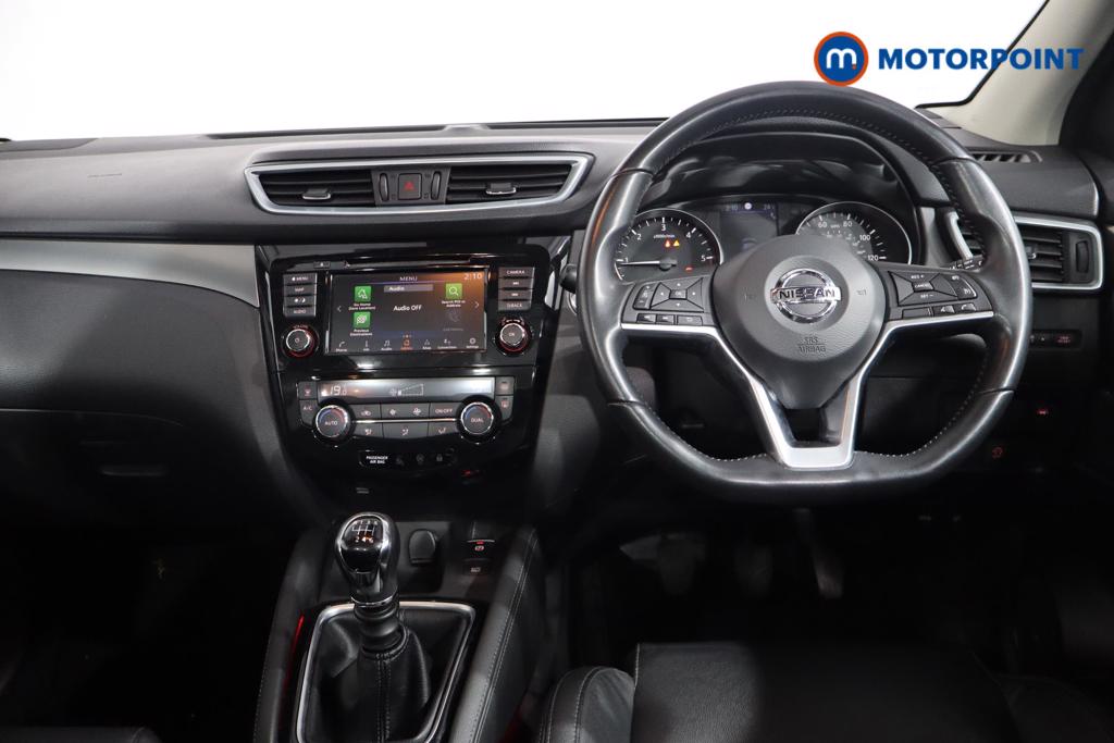 Nissan Qashqai Tekna Manual Diesel SUV - Stock Number (1533199) - 1st supplementary image
