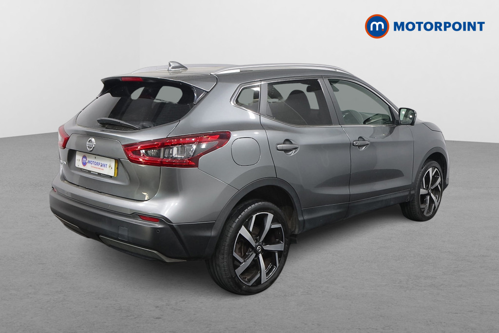Nissan Qashqai Tekna Manual Diesel SUV - Stock Number (1533199) - Drivers side rear corner
