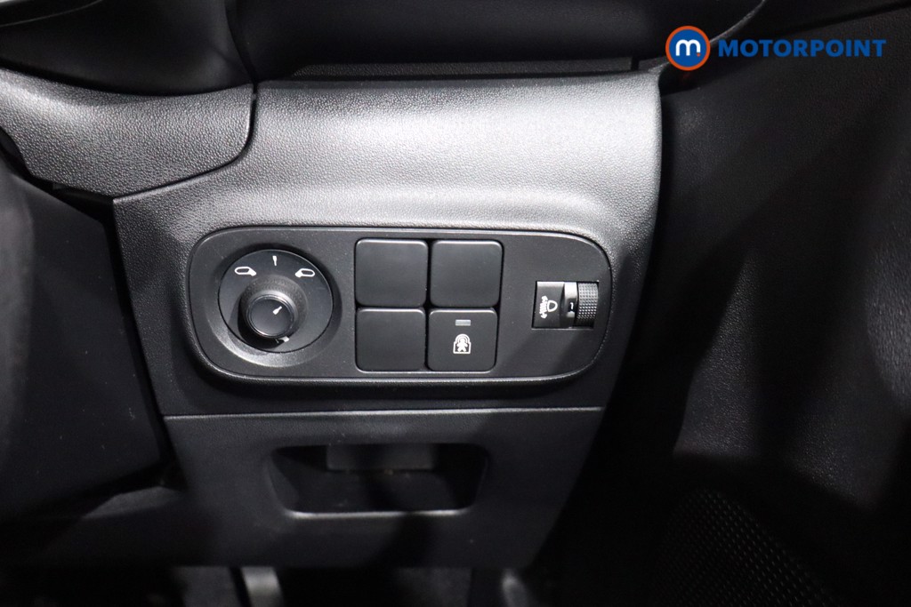 Citroen C3 Plus Manual Petrol Hatchback - Stock Number (1534283) - 17th supplementary image
