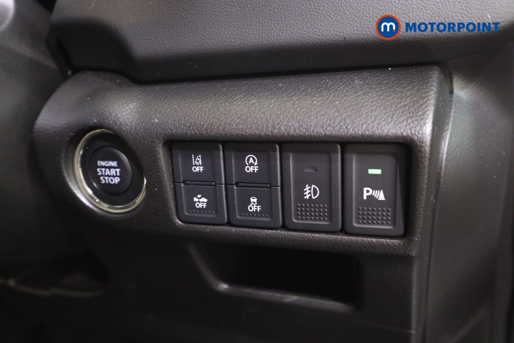 Suzuki S-Cross Ultra Manual Petrol-Electric Hybrid SUV - Stock Number (1534367) - 9th supplementary image