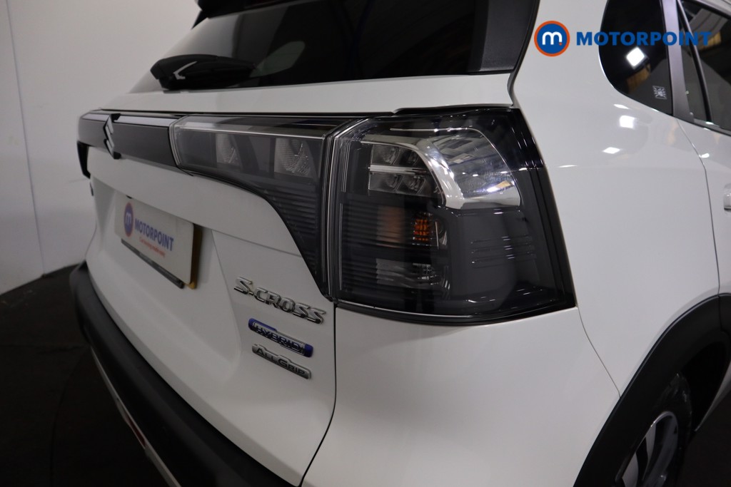 Suzuki S-Cross Ultra Manual Petrol-Electric Hybrid SUV - Stock Number (1534367) - 21st supplementary image