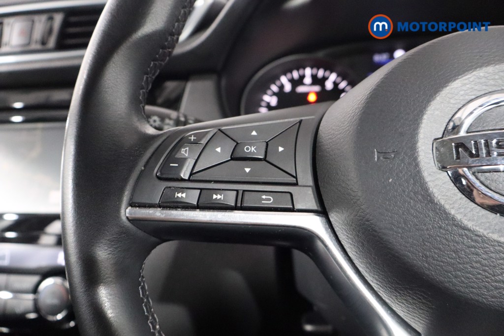 Nissan Qashqai Acenta Premium Manual Petrol SUV - Stock Number (1534387) - 7th supplementary image