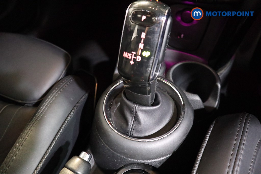 Mini Hatchback Cooper Exclusive Automatic Petrol Hatchback - Stock Number (1534657) - 9th supplementary image