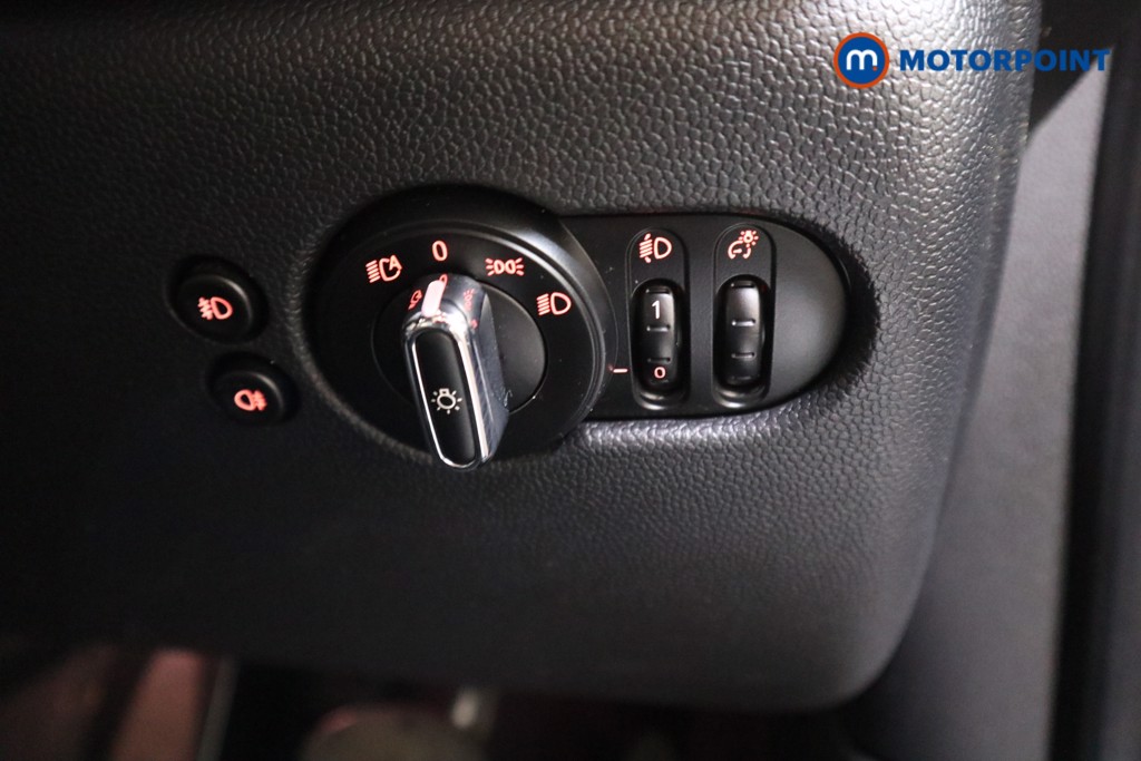 Mini Hatchback Cooper Exclusive Automatic Petrol Hatchback - Stock Number (1534657) - 10th supplementary image