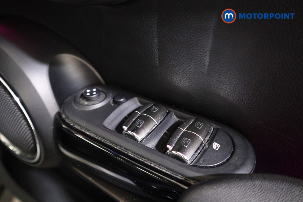 Mini Hatchback Cooper Exclusive Automatic Petrol Hatchback - Stock Number (1534657) - 11th supplementary image