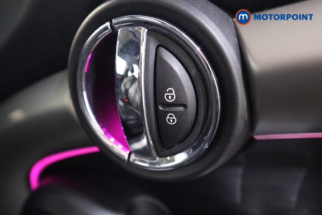 Mini Hatchback Cooper Exclusive Automatic Petrol Hatchback - Stock Number (1534657) - 12th supplementary image