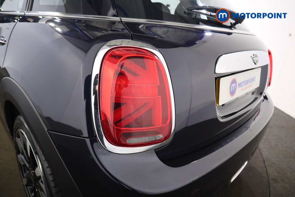 Mini Hatchback Cooper Exclusive Automatic Petrol Hatchback - Stock Number (1534657) - 21st supplementary image