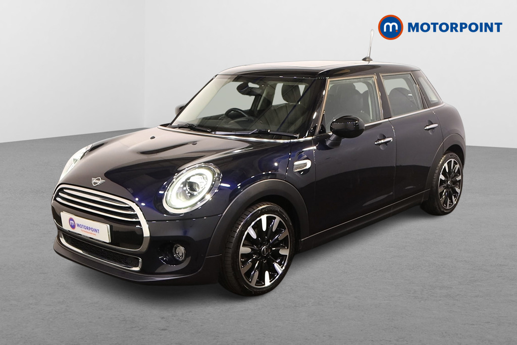 Mini Hatchback Cooper Exclusive Automatic Petrol Hatchback - Stock Number (1534657) - Passenger side front corner