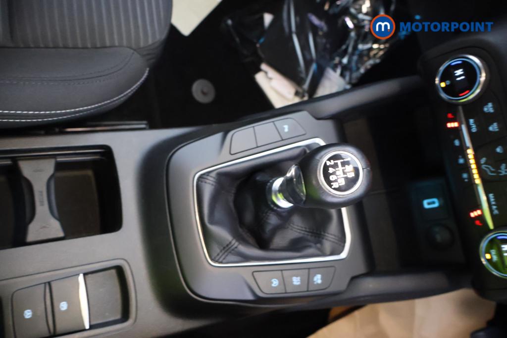 Ford Focus Titanium Manual Petrol Hatchback - Stock Number (1534700) - 6th supplementary image