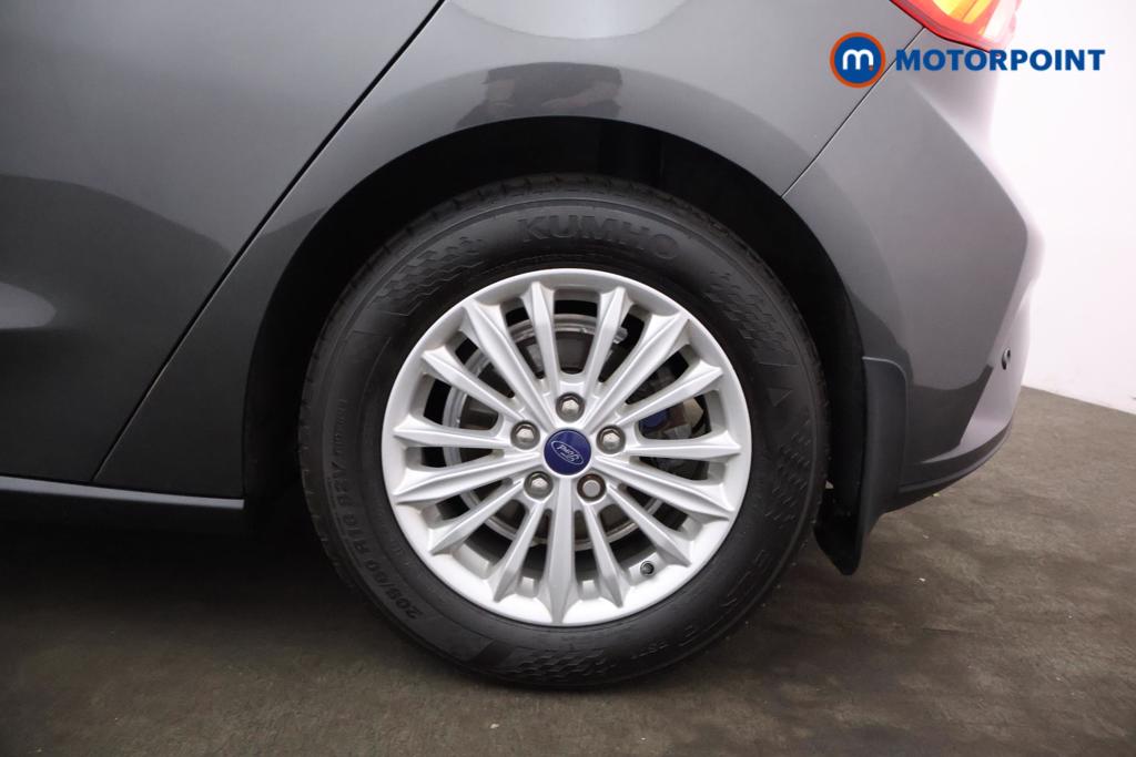 Ford Focus Titanium Manual Petrol Hatchback - Stock Number (1534700) - 19th supplementary image