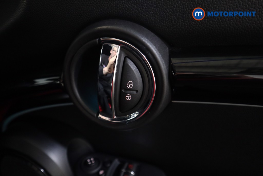 Mini Hatchback Cooper S Sport Manual Petrol Hatchback - Stock Number (1535129) - 12th supplementary image