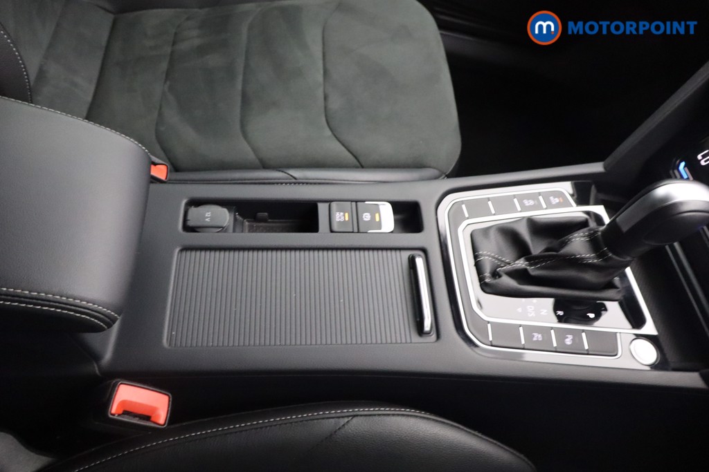Volkswagen Arteon R-Line Automatic Diesel Estate - Stock Number (1536332) - 7th supplementary image