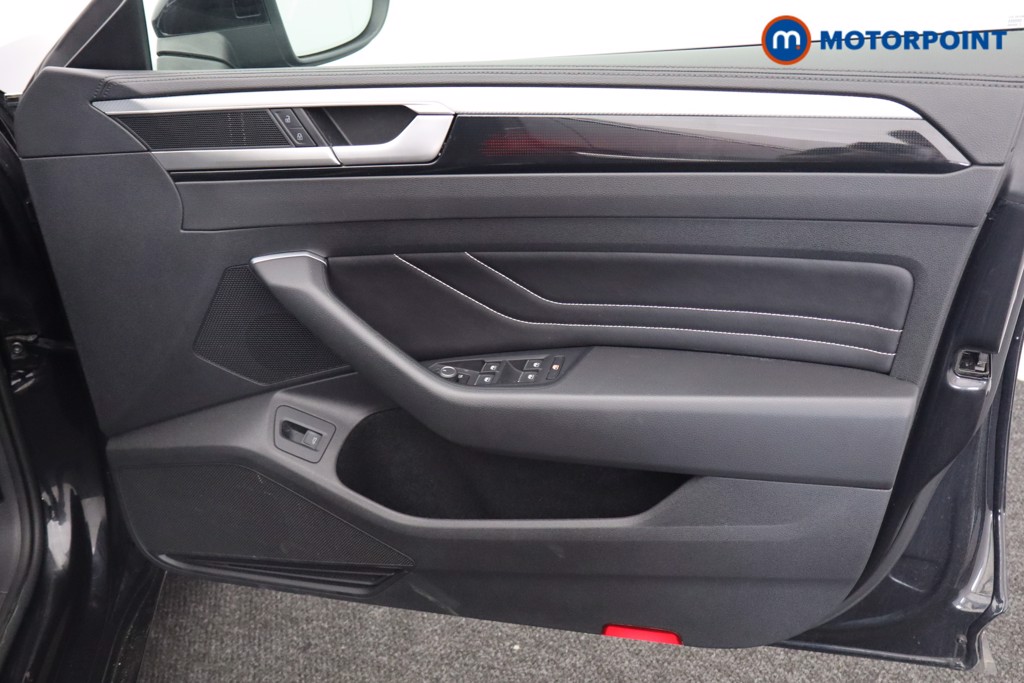Volkswagen Arteon R-Line Automatic Diesel Estate - Stock Number (1536332) - 16th supplementary image