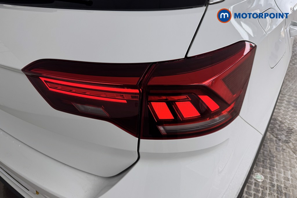 Volkswagen T-Roc R-Line Automatic Petrol SUV - Stock Number (1536393) - 17th supplementary image