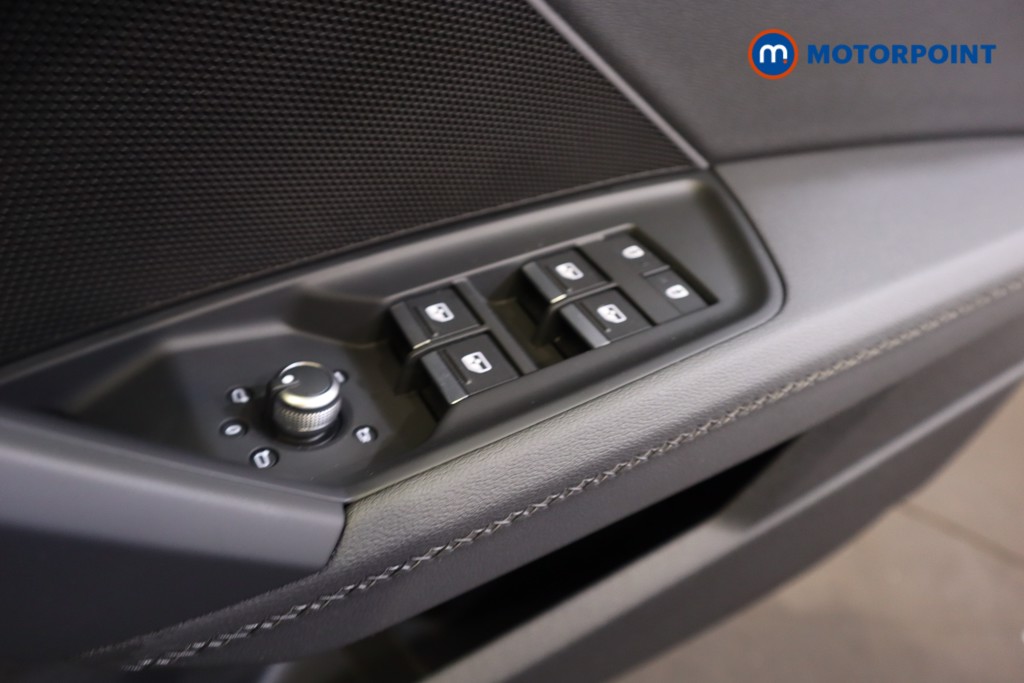Audi A3 S Line Automatic Petrol Plug-In Hybrid Hatchback - Stock Number (1536935) - 7th supplementary image