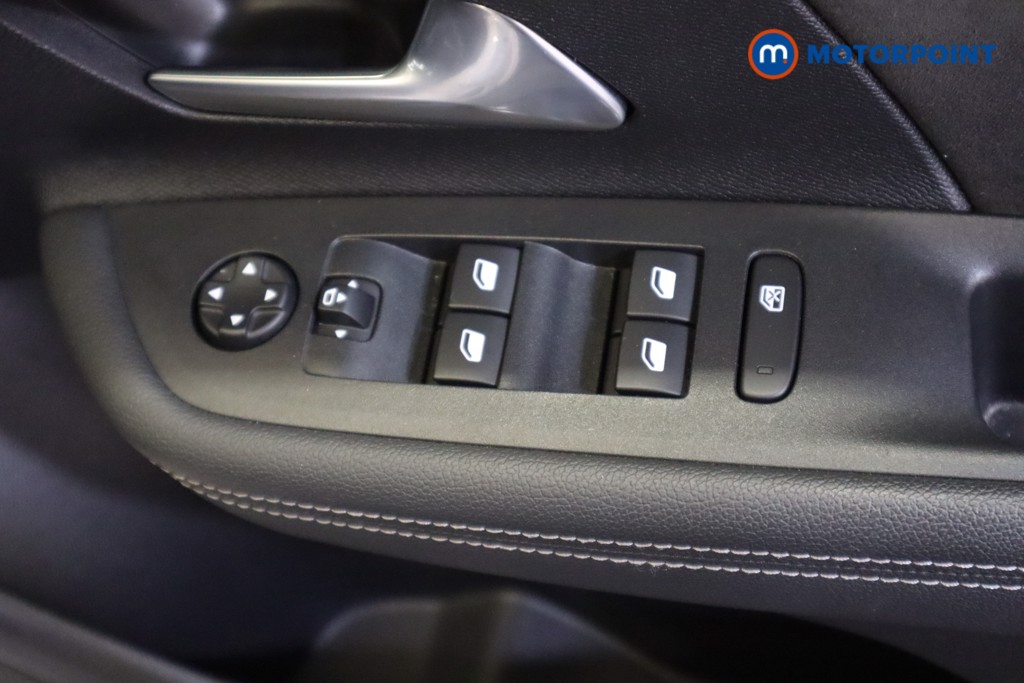 Vauxhall Mokka Ultimate Automatic Electric SUV - Stock Number (1537036) - 7th supplementary image
