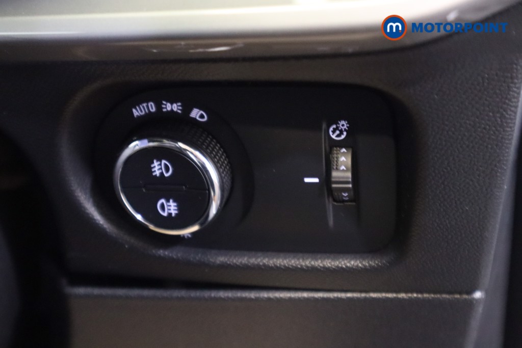 Vauxhall Mokka Ultimate Automatic Electric SUV - Stock Number (1537036) - 8th supplementary image