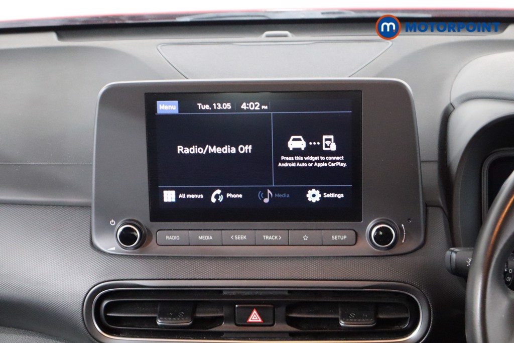 Hyundai Kona Se Connect Manual Petrol-Electric Hybrid SUV - Stock Number (1537237) - 2nd supplementary image