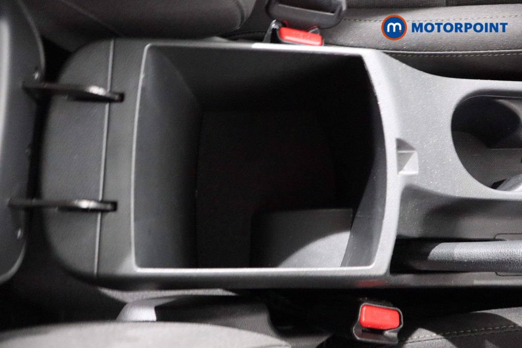 Hyundai Kona Se Connect Manual Petrol-Electric Hybrid SUV - Stock Number (1537237) - 19th supplementary image