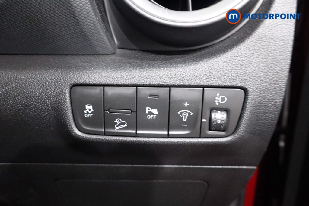 Hyundai Kona Se Connect Manual Petrol-Electric Hybrid SUV - Stock Number (1537237) - 21st supplementary image