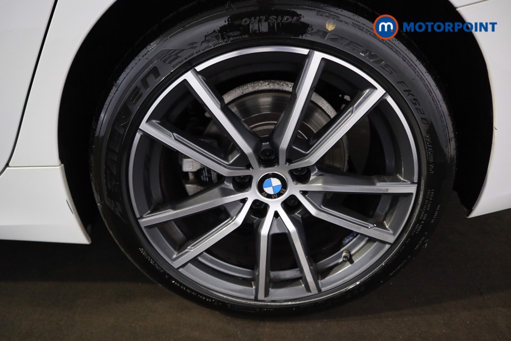 BMW 3 Series Sport Automatic Petrol Saloon - Stock Number (1537396) - 17th supplementary image
