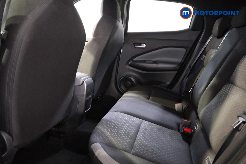 Nissan Juke N-Connecta Manual Petrol SUV - Stock Number (1537833) - 12th supplementary image