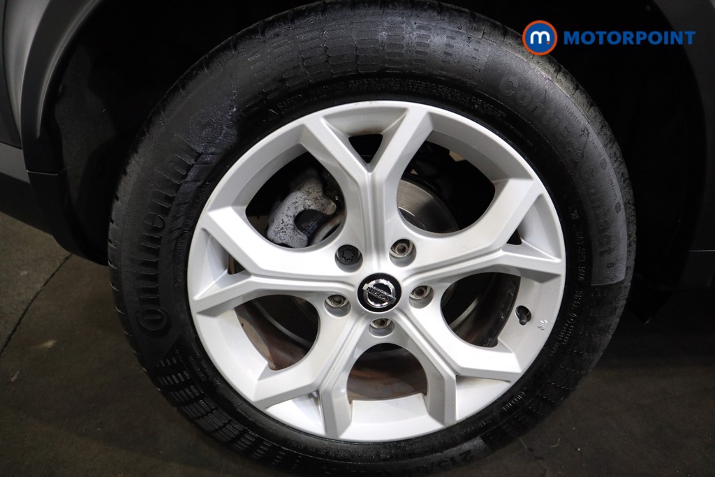 Nissan Juke N-Connecta Manual Petrol SUV - Stock Number (1537833) - 14th supplementary image