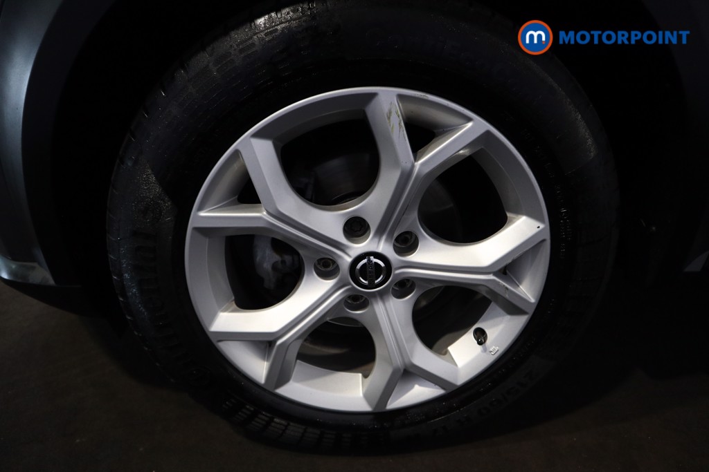 Nissan Juke N-Connecta Manual Petrol SUV - Stock Number (1537833) - 16th supplementary image