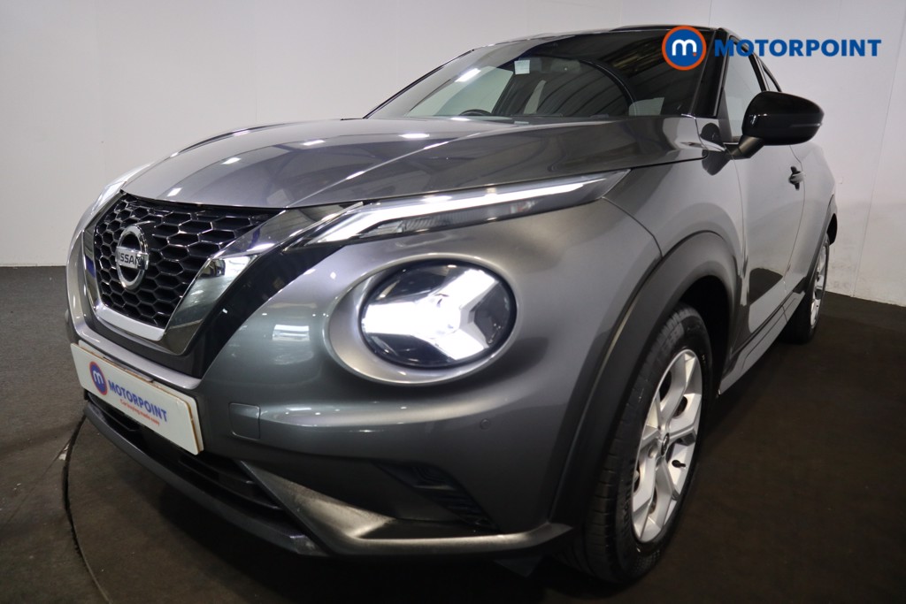 Nissan Juke N-Connecta Manual Petrol SUV - Stock Number (1537833) - 24th supplementary image
