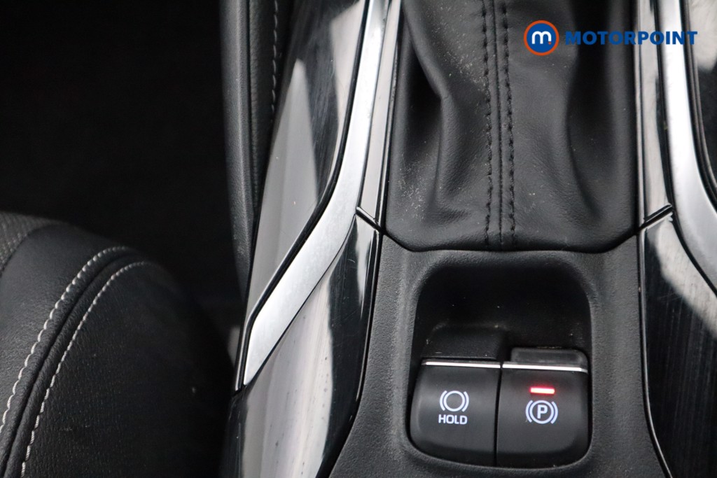 Toyota Corolla Design Automatic Petrol-Electric Hybrid Estate - Stock Number (1538132) - 10th supplementary image