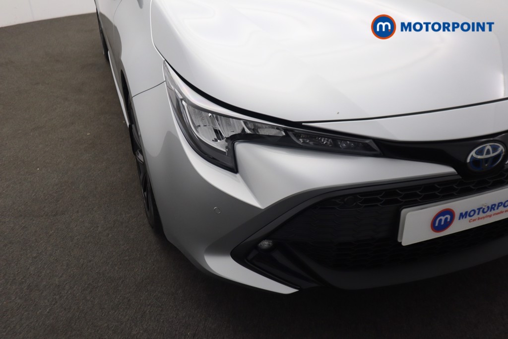 Toyota Corolla Design Automatic Petrol-Electric Hybrid Estate - Stock Number (1538132) - 21st supplementary image