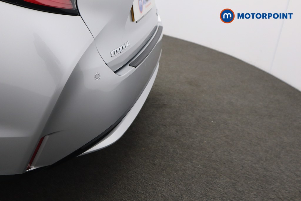 Toyota Corolla Design Automatic Petrol-Electric Hybrid Estate - Stock Number (1538132) - 28th supplementary image