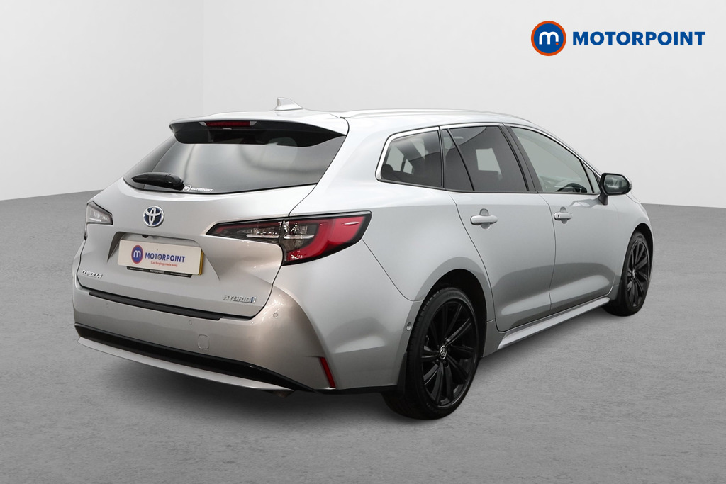 Toyota Corolla Design Automatic Petrol-Electric Hybrid Estate - Stock Number (1538132) - Drivers side rear corner