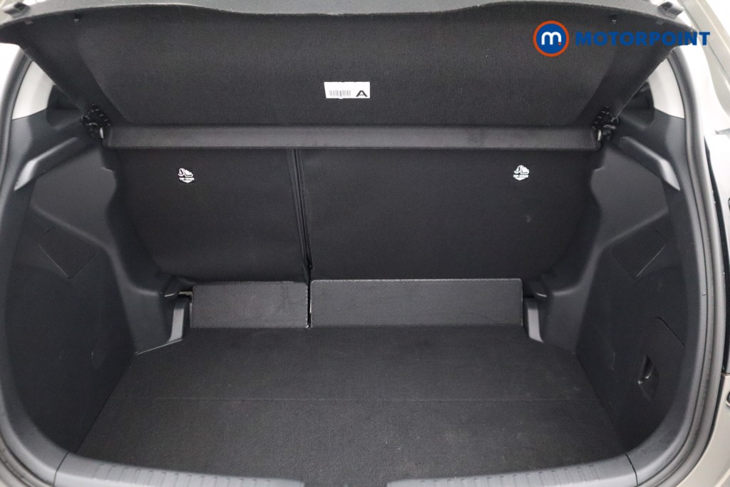 Toyota Yaris Design Automatic Petrol-Electric Hybrid Hatchback - Stock Number (1538142) - 30th supplementary image